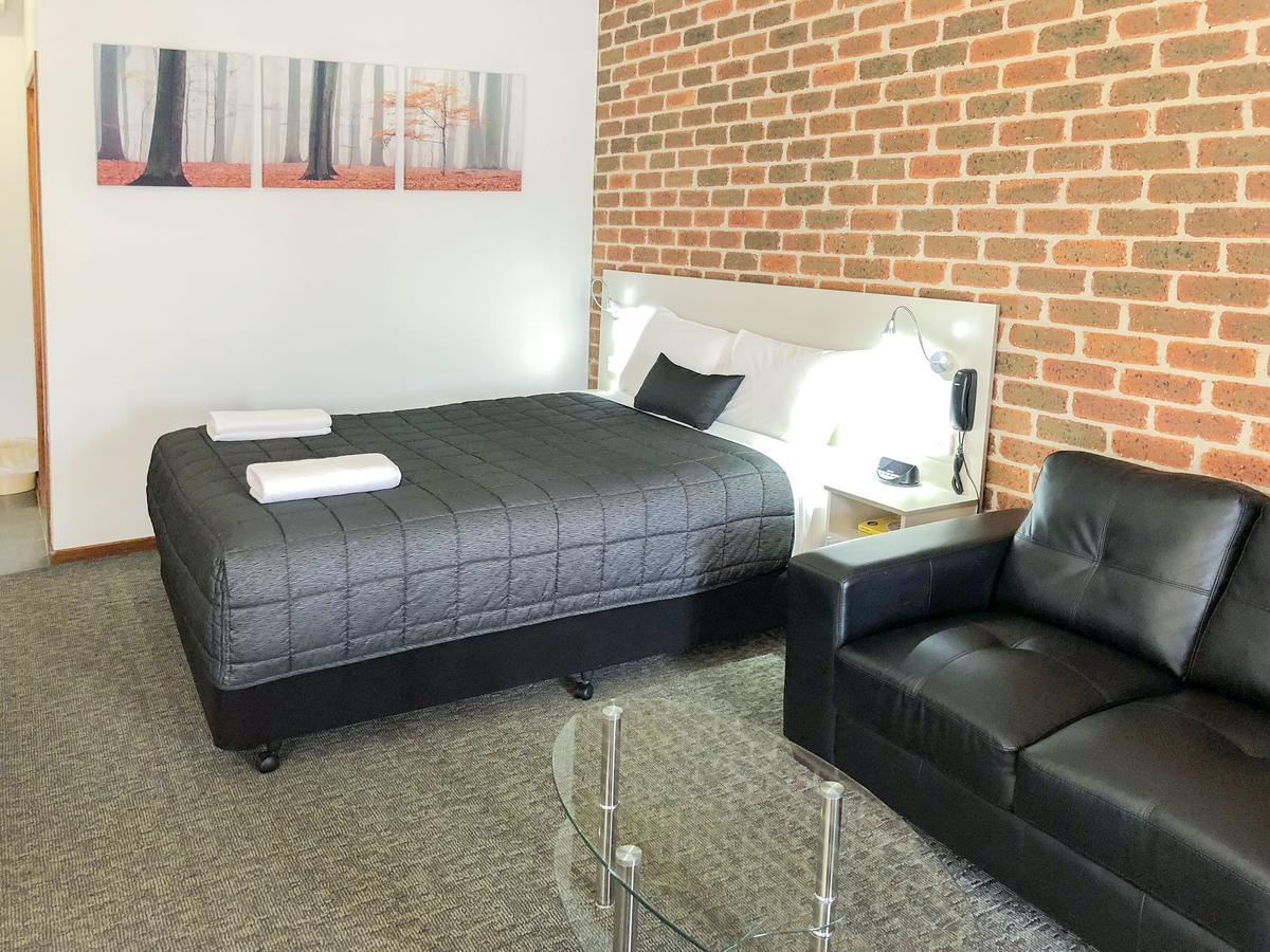 Leeton Heritage Motor Inn Dış mekan fotoğraf